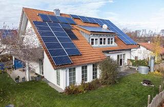 Haus kaufen in 88416 Erlenmoos, Großzügiges Anwesen mit 3 Wohneinheiten in bester Lage