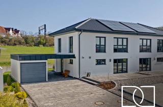 Haus kaufen in 95502 Himmelkron, Bezugsfertiger Neubau! Hochwertiges KfW 40+ Haus mit Garten, Südterrasse und Garage in ruhiger Lage