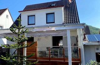 Haus kaufen in Hauffstraße, 73252 Lenningen, Wohnen in grüner Umgebung