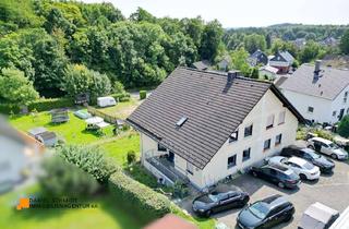 Doppelhaushälfte kaufen in 51580 Reichshof, Stilvolle Doppelhaushälfte in Hespert – inklusive Einliegerwohnung