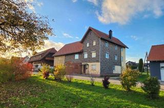 Bauernhaus kaufen in 72226 Simmersfeld, Historisches Bauernhaus mit großen Ausbaureserven und Scheune, provisionsfrei zu verkaufen.