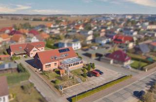 Haus kaufen in 17192 Waren, Landhaus Mecklenburg - Hotel mit 10 Zimmern, Restaurant & Veranstaltungsräumen