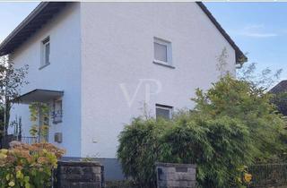 Einfamilienhaus kaufen in 61440 Oberursel, Realisieren Sie Ihren persönlichen Wohntraum - renovierungsbedürftiges Einfamilienhaus