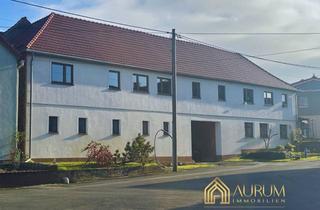 Haus kaufen in 07389 Gertewitz, Haushälfte eines 4-Seiten-Hofs in Gertewitz mit 3 Garagen, Garten und Nebengelassen