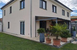 Haus mieten in Loickstr. 7A, 15749 Mittenwalde, Doppelhaushälfte 160qm mit Garten in Mittenwalde, Gartenhaus, Mähroboter, Sauna, EBK, Terrassenüberd