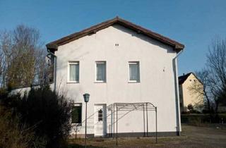 Anlageobjekt in 18573 Dreschvitz, Investitionsobjekt auf Rügen - Mehrfamilienhaus als Pension & Gaststätte mit weiterem Bauland