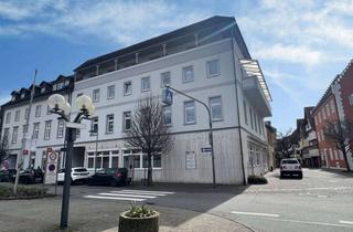 Gewerbeimmobilie kaufen in 69412 Eberbach, Stattliches, voll vermietetes Büro- / Praxisgebäude im Ortskern von Eberbach - indexierte Verträge