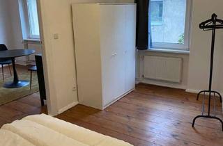 Immobilie mieten in Gneisenaustraße, 10961 Kreuzberg, Ab sofort: Möblierte 1,5 Zimmer im Bergmannkiez (Kreuzberg) auf Zeit (inkl. Strom, Gas)