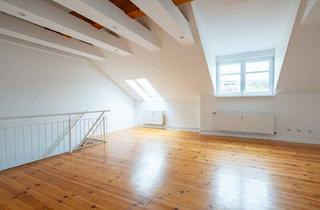 Loft kaufen in Audre-Lorde-Straße 73, 10997 Kreuzberg, Lichtdurchflutete DG-Maisonette mit Loft-Feeling in angesagter Top-Lage