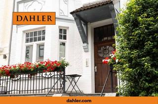 Wohnung kaufen in 28209 Bürgerweide/Barkhof, Lichtdurchflutete Altbauwohnung mit Balkon – Stilvolles Wohnen im Herzen Bremens