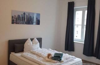 Wohnung mieten in Sterndamm 44, 12487 Johannisthal, Helle, vollmöblierte und frisch renovierte 1-Zimmer Single-Wohnung in Berlin-Johannisthal