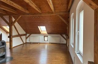 Lofts mieten in Dorfaue, 14974 Ludwigsfelde, Charmante Dachgeschosswohnung mit Loft-Charakter – ca 120 m², Kaminofen und offene Dachbalken