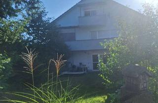 Wohnung mieten in 97724 Burglauer, 3 Raum-Wohnung mit Balkon und Badewanne