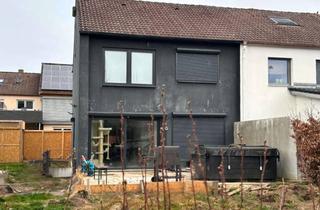 Haus kaufen in 89165 Dietenheim, Modernisierte DHH mit Garten – provisionsfrei!