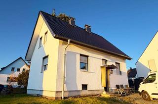 Einfamilienhaus kaufen in Rodderstraße 45, 53842 Troisdorf, 6-Zimmer-Einfamilienhaus in Bestlage Troisdorf. Freistehend. Ruhig. Voller Potenzial.