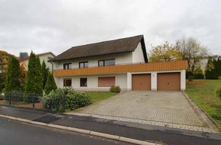 Einfamilienhaus kaufen in 36100 Petersberg, Begehrte Lage in Petersberg: Einfamilienhaus mit Einliegerwohnung und Garten