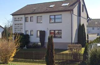Haus kaufen in Johannisweg 6a, 84030 Ergolding, *******RESERVIERT****** 2-Familienhaus in Top Lage (Piflas, Landshut, Ergolding) mit Potential
