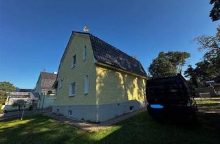 Haus kaufen in Lindenweg 20, 15712 Königs Wusterhausen, Königs Wusterhausen - Zweifamilienhaus ( Vermietet ) auf schönen Grundstück in Zernsdorf sofort verfügbar.