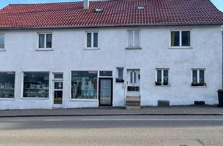 Mehrfamilienhaus kaufen in 78054 Villingen-Schwenningen, Villingen-Schwenningen - Mehrfamilienhaus mit großem Garten