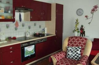 Wohnung kaufen in Neustadter Straße 105, 96515 Sonneberg, Attraktive 2 - Zimmer Obergeschosswohnung