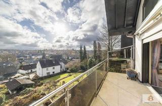 Wohnung kaufen in 42499 Hückeswagen, Großzügige Maisonette mit traumhaftem Ausblick – Balkon & Gartenanteil