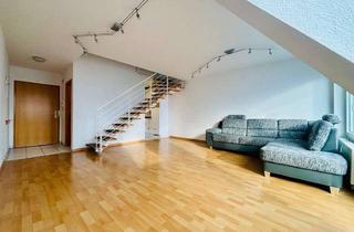 Wohnung kaufen in 71083 Herrenberg, Attraktiv geschnittene 4-Zimmer-Wohnung mit Potential - Küche und Tiefgaragenstellplatz inklusive