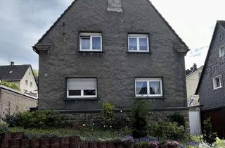 Wohnung mieten in Fröbelstraße 12, 58454 Witten, Schöne 2-Zimmer-Wohnung im 1.OG mit Gartenanteil und Einbauküche in Witten-Annen