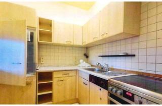 Wohnung mieten in Alfred-Haude Str, 17039 Wulkenzin, 3 Zimmer Wohnung mit verglastem Balkon und EBK