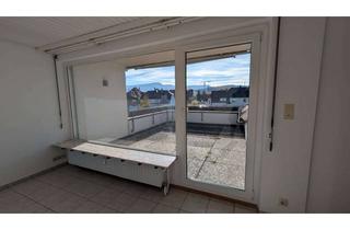 Wohnung mieten in Hauffstr., 72555 Metzingen, Modernisierte 3-Zimmer-Wohnung mit 2 Balkonen und Einbauküche in Metzingen