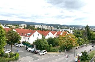 Wohnung mieten in 65199 Dotzheim, Schöne 2 ZKB im Dachgeschoss Nähe Westcenter