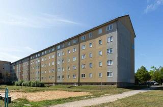 Wohnung mieten in Garbsener Straße 60, 39218 Schönebeck, Familien aufgepasst. Schöne 3-Raum Wohnung mit Balkon.