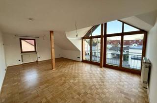 Wohnung mieten in Münchener Str. 102, 85435 Erding, Sehr helle 2,5 Zimmer Dachgeschosswohnung direkt am Stadtpark Erding