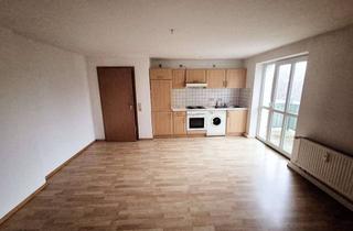 Wohnung mieten in Dresdener Straße, 08371 Glauchau, 1,5-Raum-Wohnung mit Balkon und Einbauküche sucht neuen Mieter!