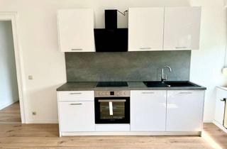 Wohnung mieten in Am Klosterweiher 52, 41747 Viersen, Modernisierte Wohnung mit Gartennutzung und Küche im ruhigen Hinterhof