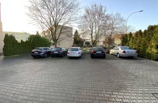 Immobilie mieten in Heinrich-Zinß-Weg, 60388 Bergen-Enkheim, !!! Gut erreichbare Außenstellplätze im Henrich-Zinß-Weg 2 zu vermieten !!!