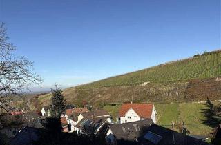 Haus kaufen in 76534 Varnhalt, Charmantes Zweifamilienhaus mit Ausbaupotential!