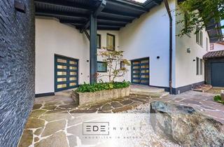 Villa kaufen in 82223 Eichenau, Elegante Familienvilla mit Einliegerbereich & großem, parkähnlichem Garten in Eichenau
