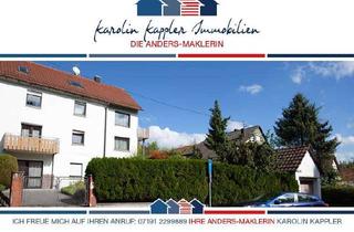 Doppelhaushälfte kaufen in 71570 Oppenweiler, Doppelhaushälfte mit zwei Wohnungen + ausgebautem Dachgeschoss und Praxis-/Gewerbemöglichkeit im UG