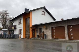 Einfamilienhaus kaufen in 96328 Küps, Einfamilienhaus mit drei abgeschlossenen Wohnungen in Küps-Schmölz