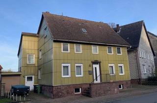 Haus kaufen in 37627 Deensen, Ihr neues Zuhause - Wohnhaus mit pflegeleichtem Grundstück