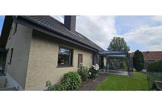 Haus kaufen in 59505 Bad Sassendorf, Vielseitiges Wohnhaus mit Einliegerwohnung, Garage & Wintergarten Ihr Wohnkomfort in Bad Sas