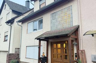 Haus kaufen in 74834 Elztal, Charmantes und gepflegtes Mittelhaus in Elztal Dallau mit sonnigem Garten und doppelt Garage!