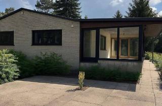 Einfamilienhaus kaufen in Potsdamer Str., 15566 Schöneiche, Einfamilienhaus auf großzügigem Grundstück in guter Lage