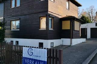 Doppelhaushälfte kaufen in Damaschkestraße, 08209 Auerbach, Doppelhaushälfte mit großzügigem Grundstück und Doppelgarage