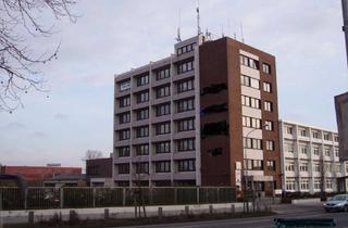 Anlageobjekt in 23554 St. Lorenz Nord, TOP-Lage: 2 Min zur BAB 1: Bürogebäude mit Stellplätzen und Baureserve-provisionsfrei vom Eigentümer