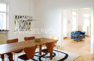 Wohnung kaufen in 72070 Tübingen, Formvollendet Wohnen in einer imposanten 8-Zimmer-Beletage mit Balkon • ...