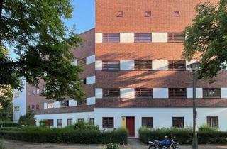 Wohnung kaufen in Thulestraße 61, 13189 Pankow, Helle 3,5-Zimmer-Altbauwohnung an der Grenze zu Prenzlauer Berg – mit Gemeinschaftsgarten
