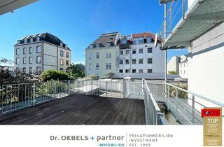 Wohnung kaufen in 50677 Altstadt-Süd, CHARMANTE 2 ZIMMER WOHNUNG MIT DACHTERRASSE - WOHNEN IN BEGEHRTER LAGE