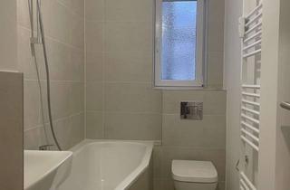 Wohnung mieten in Margarete-Walter-Straße 14, 10407 Prenzlauer Berg, Modernisierte 2 Zimmer Wohnung mit Einbauküche