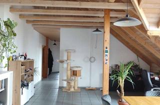 Wohnung mieten in Am Friedhof, 97950 Großrinderfeld, Helle, großzügige Dachgeschosswohnung im Grünen